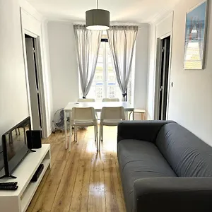 https://casa-do-meio-lisbon.hotels-lisbon-portugal.com